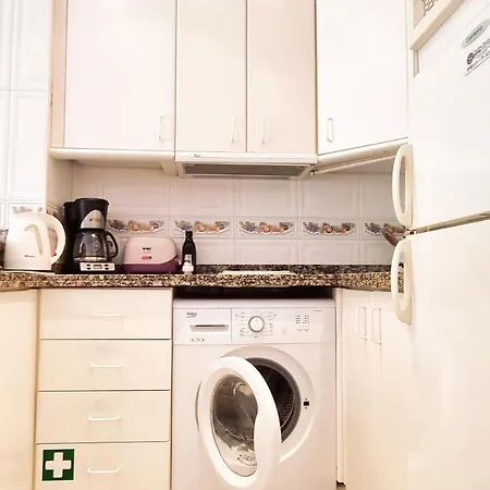 Skol 440. 1 Bed With Sea Views In Centre. Apartment