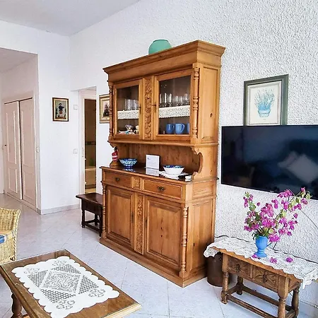 Skol 440. 1 Bed With Sea Views In Centre. Apartment Marbella