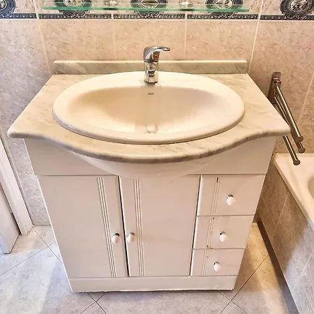 Skol 440. 1 Bed With Sea Views In Centre. דירה מארבלה