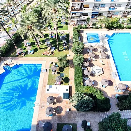 Апартаменты Skol 440. 1 Bed With Sea Views In Centre. *