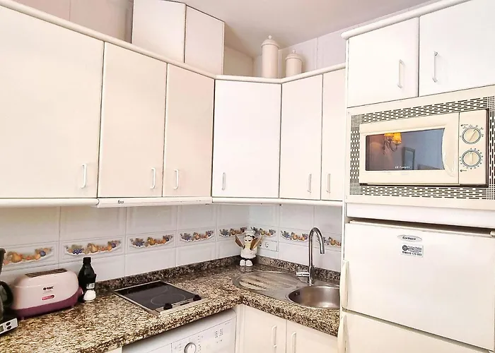 Apartment Skol 440. 1 Bed With Sea Views In Centre. Marbella