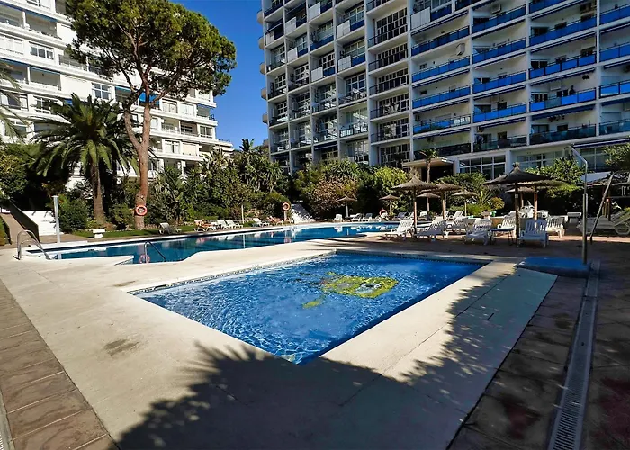 Apartment Skol 440. 1 Bed With Sea Views In Centre.