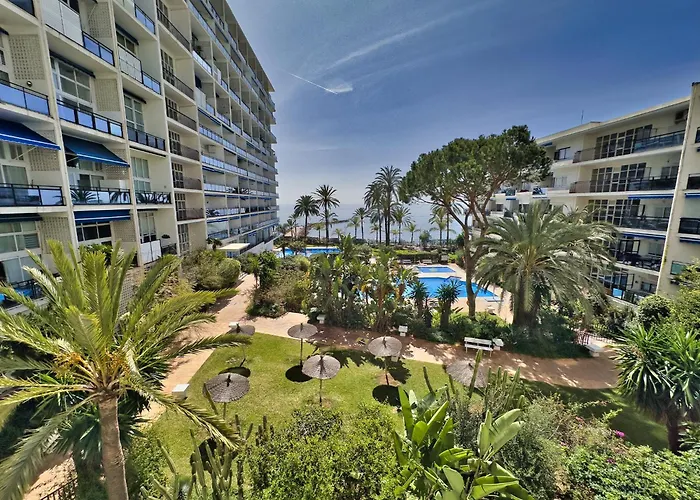 Skol 440. 1 Bed With Sea Views In Centre.