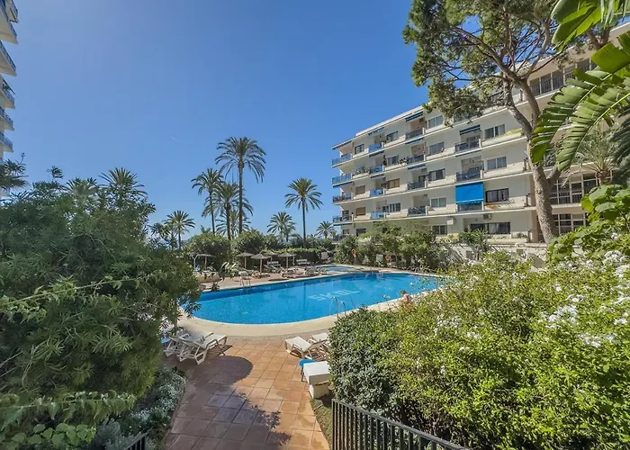 Skol 440. 1 Bed With Sea Views In Centre. * 马尔韦利亚