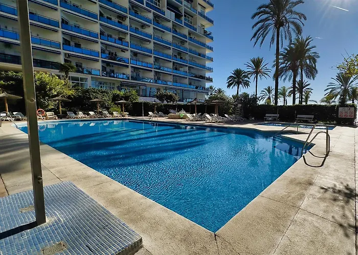 Skol 440. 1 Bed With Sea Views In Centre. *