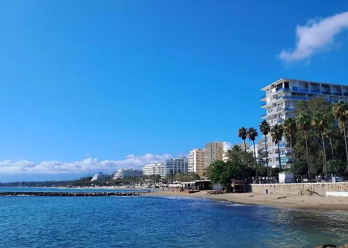 Skol 440. 1 Bed With Sea Views In Centre. Appartement Marbellac